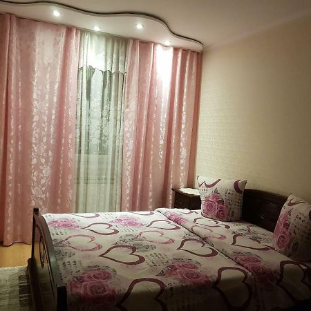 Diana Apartament 雅西 外观 照片