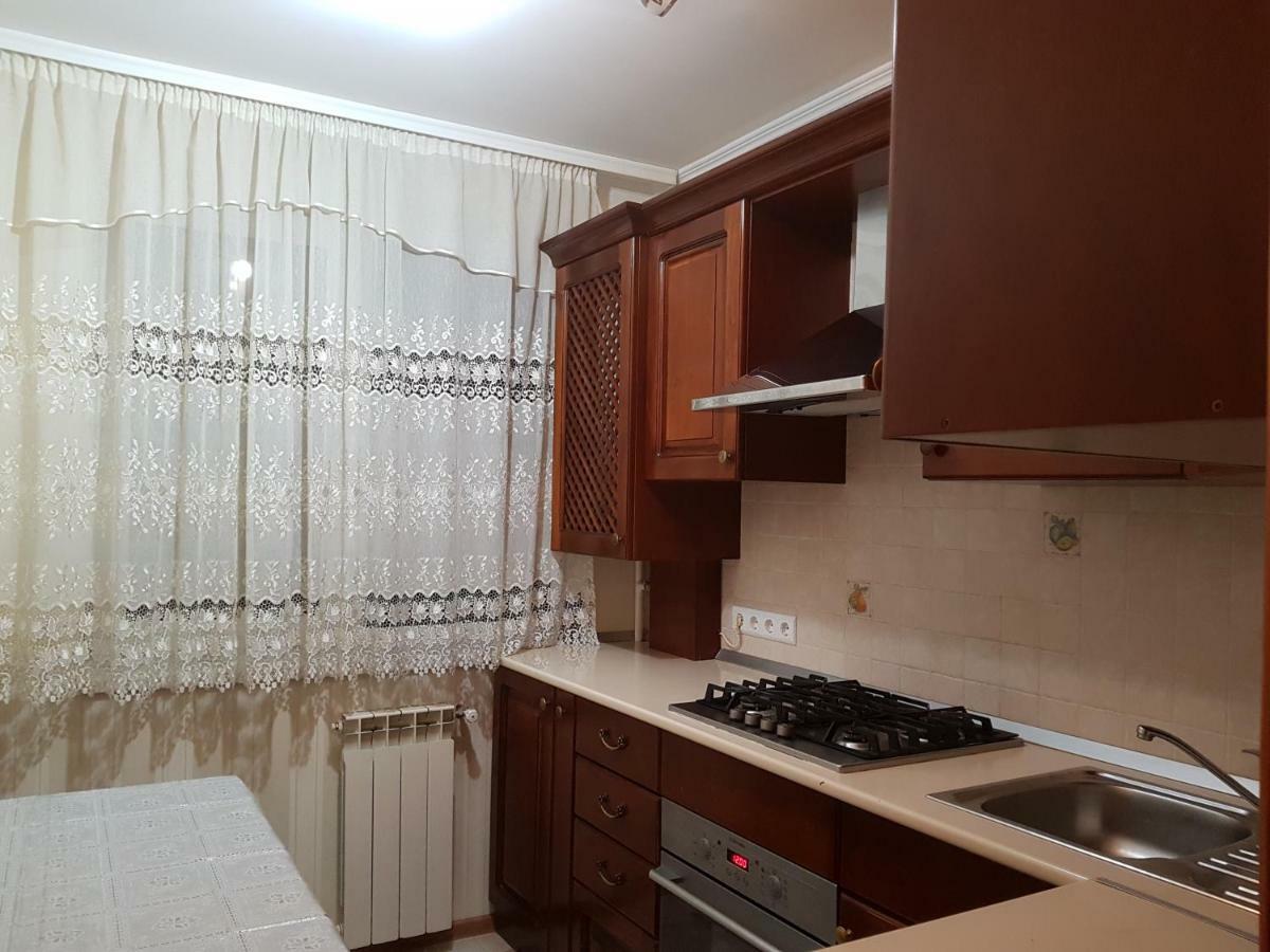 Diana Apartament 雅西 外观 照片