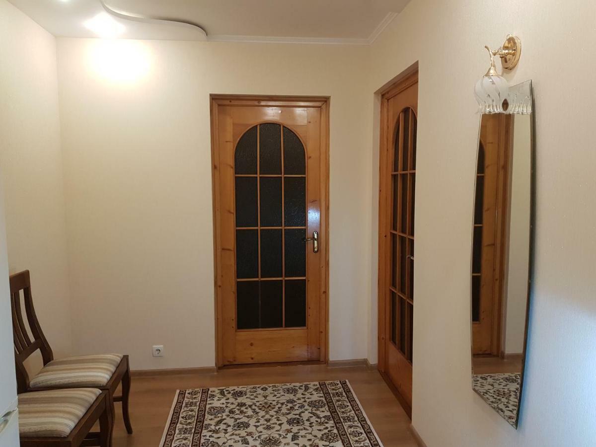Diana Apartament 雅西 外观 照片